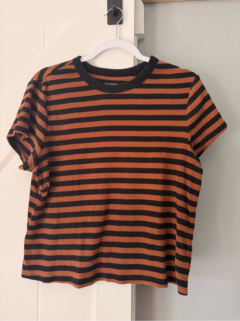 Old Navy Black & Rust Striped Short-Sleeve Tee